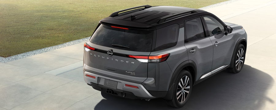 Mears Nissan in Canton OH