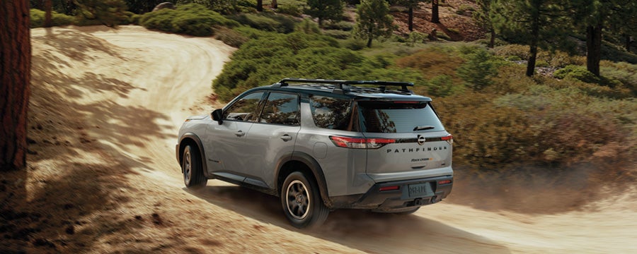 Mears Nissan in Canton OH