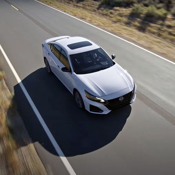 Mears Nissan in Canton OH