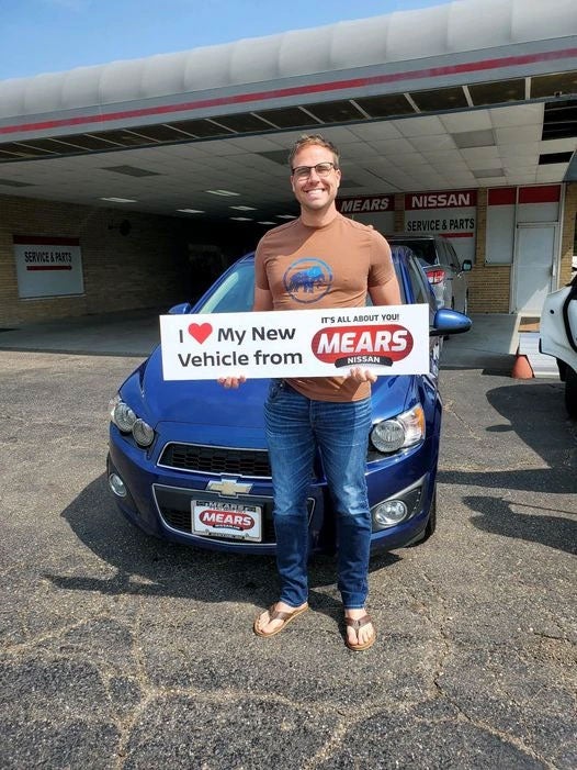 Mears Nissan in Canton OH